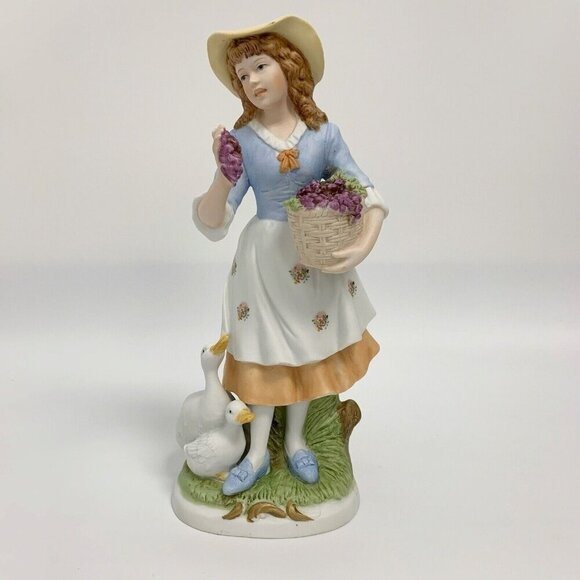 Vintage homco porcelain figurine Lady with Grape basket and ducks in A Hat - Picture 1 of 12